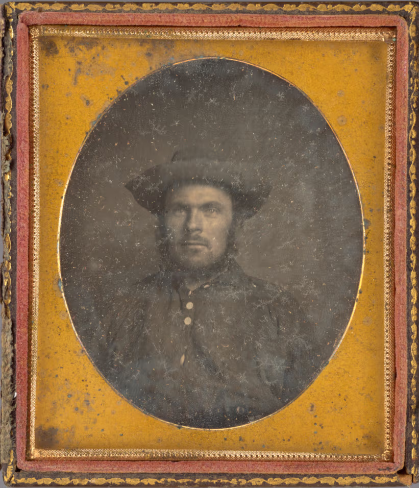 Daguerreotypie-Porträt eines kalifornischen Goldrausch-Schürfers, um 1850.